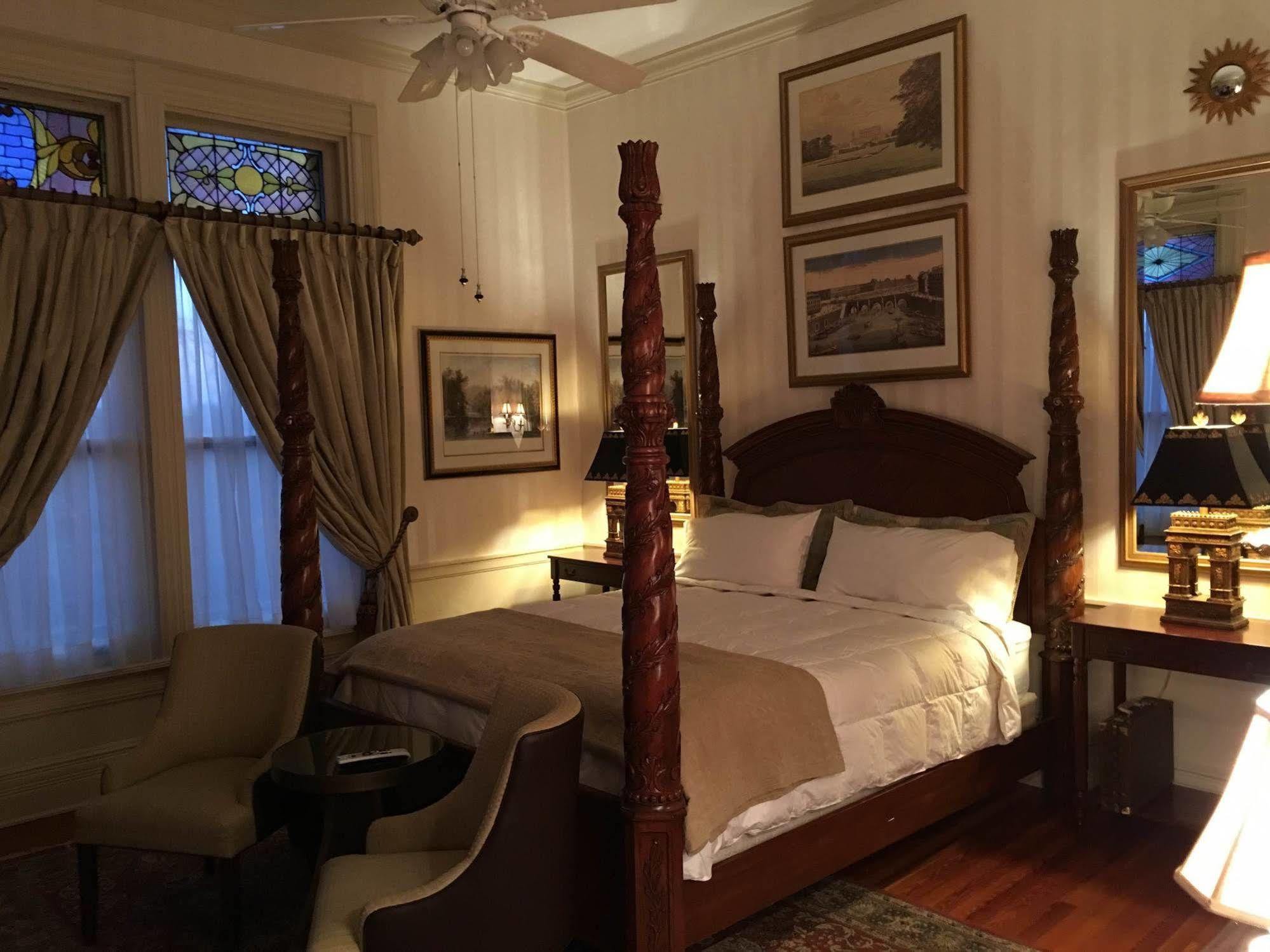 Bed and Breakfast Burke Mansion à Macon Extérieur photo