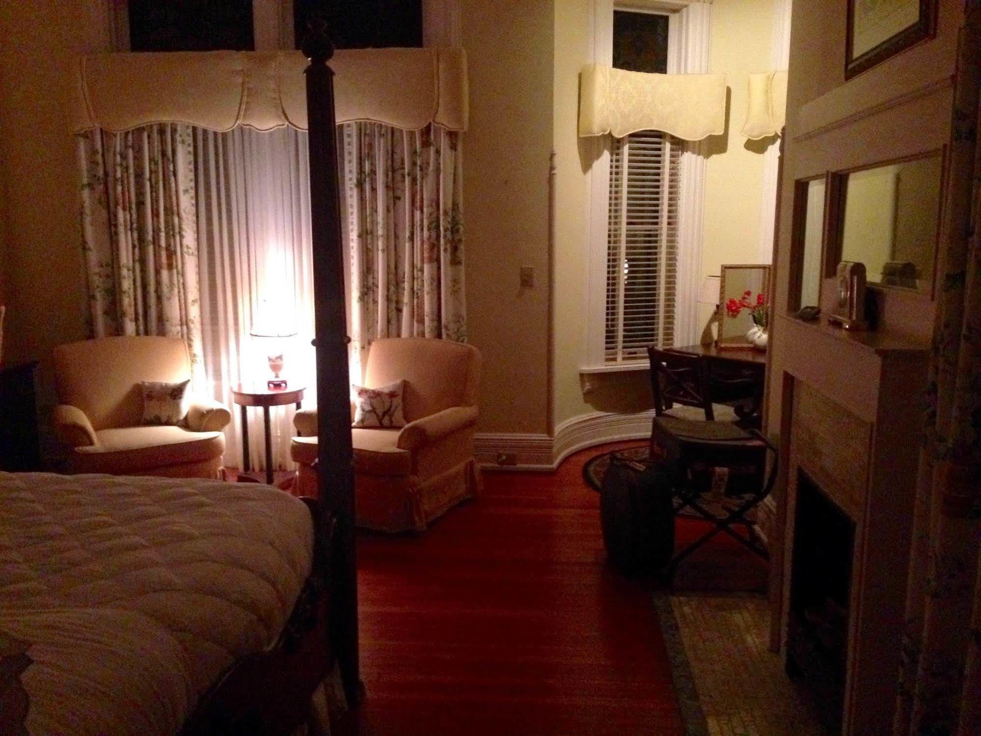 Bed and Breakfast Burke Mansion à Macon Extérieur photo