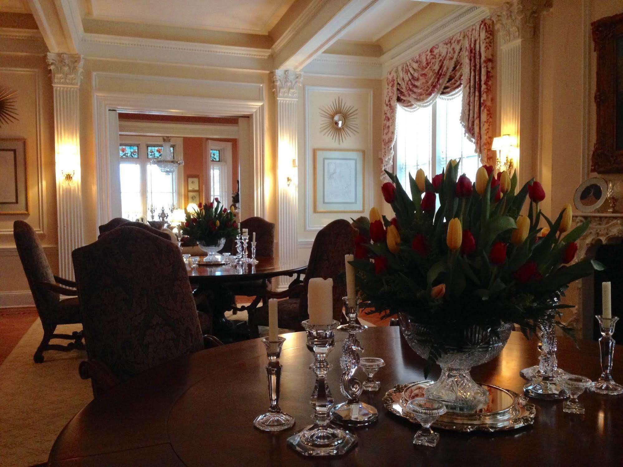 Bed and Breakfast Burke Mansion à Macon Extérieur photo